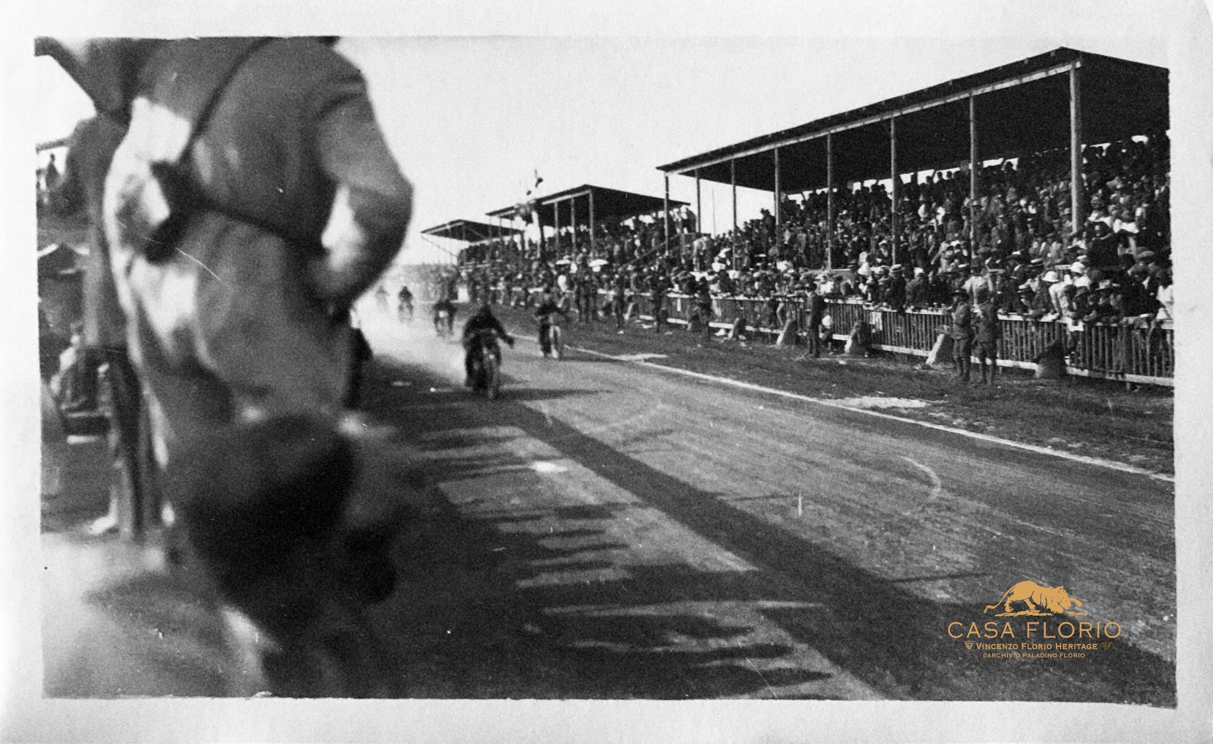 Vintage motorcycle racing on Sicilian roads during the Targa Florio - OHH! Italy