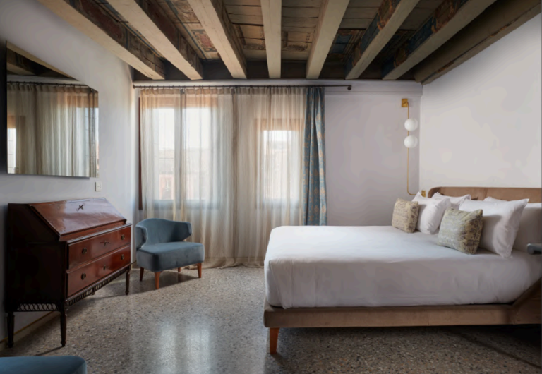 Screenshot 2024-12-04 at 12.11.34