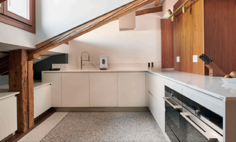 Screenshot 2024-12-04 at 14.33.06