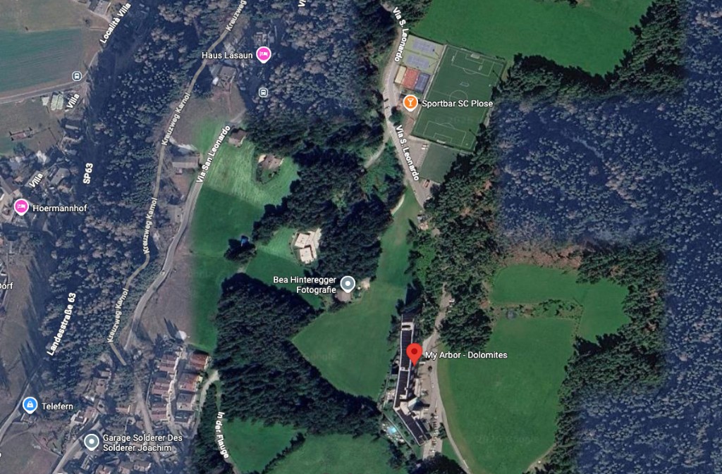My Arbor and Sportzone Plose · location on Via San Leonardo