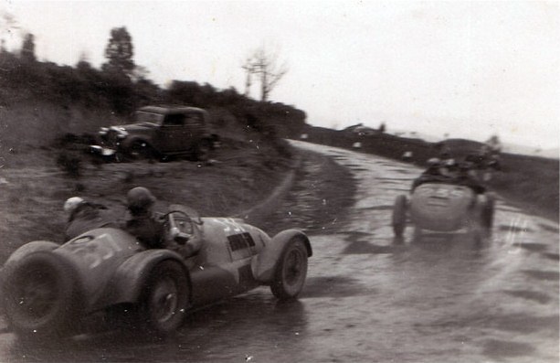 Ferrari 166 at the 1949 Targa Florio with Vallone and Sighinolfi - OHH! Italy Journal
