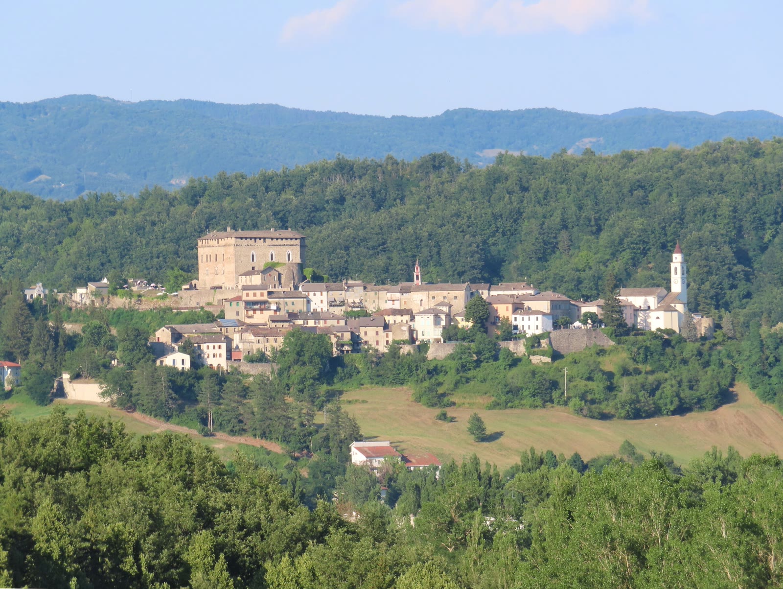Compiano castle and hill town in the upper Taro valley, Emilia-Romagna, OHH! ITALY